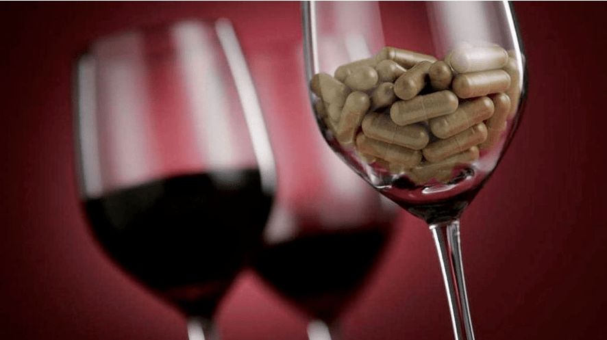 Alcohol is allowed 3-4 days after the end of the antibiotic departure